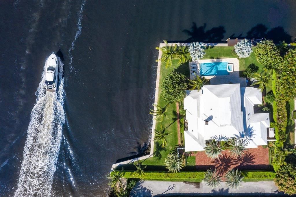 Photo of 549 Golfview Drive Dr, Gulfstream, FL 33483 (MLS # R10697030)