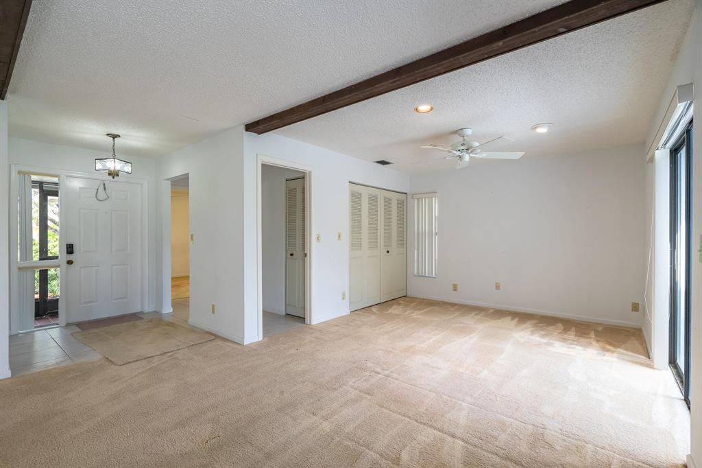 COCO WOOD LAKES - Residential