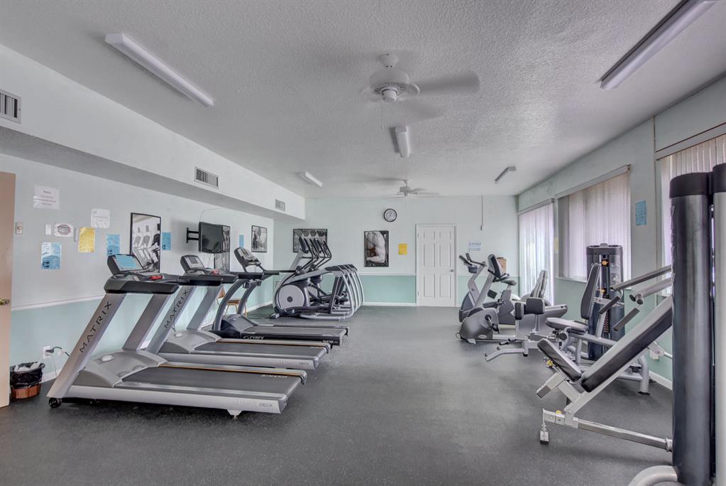 COCO WOOD LAKES - Residential