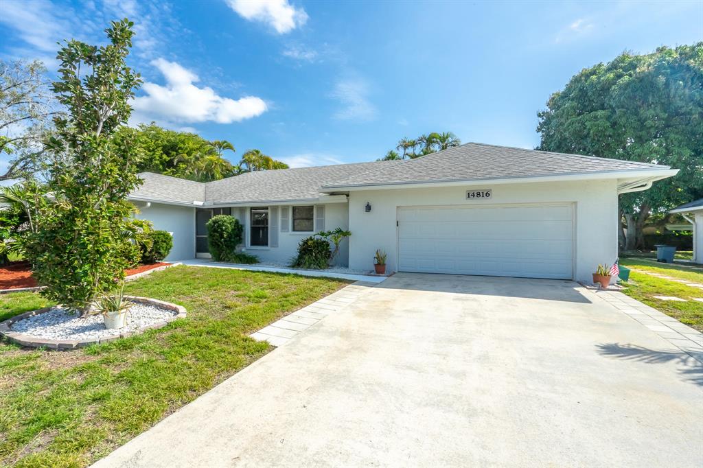 COCO WOOD LAKES - Residential