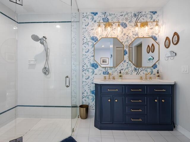 PADDOCK PARK 2 OF WELLING - Residential