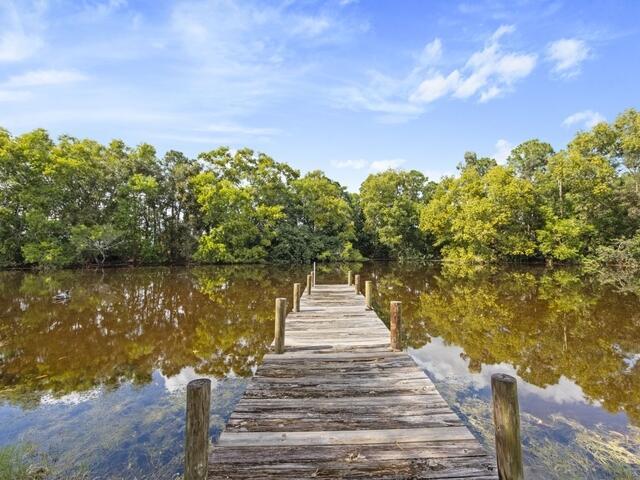 PADDOCK PARK 2 OF WELLING - Residential