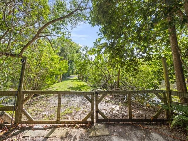 PADDOCK PARK 2 OF WELLING - Residential