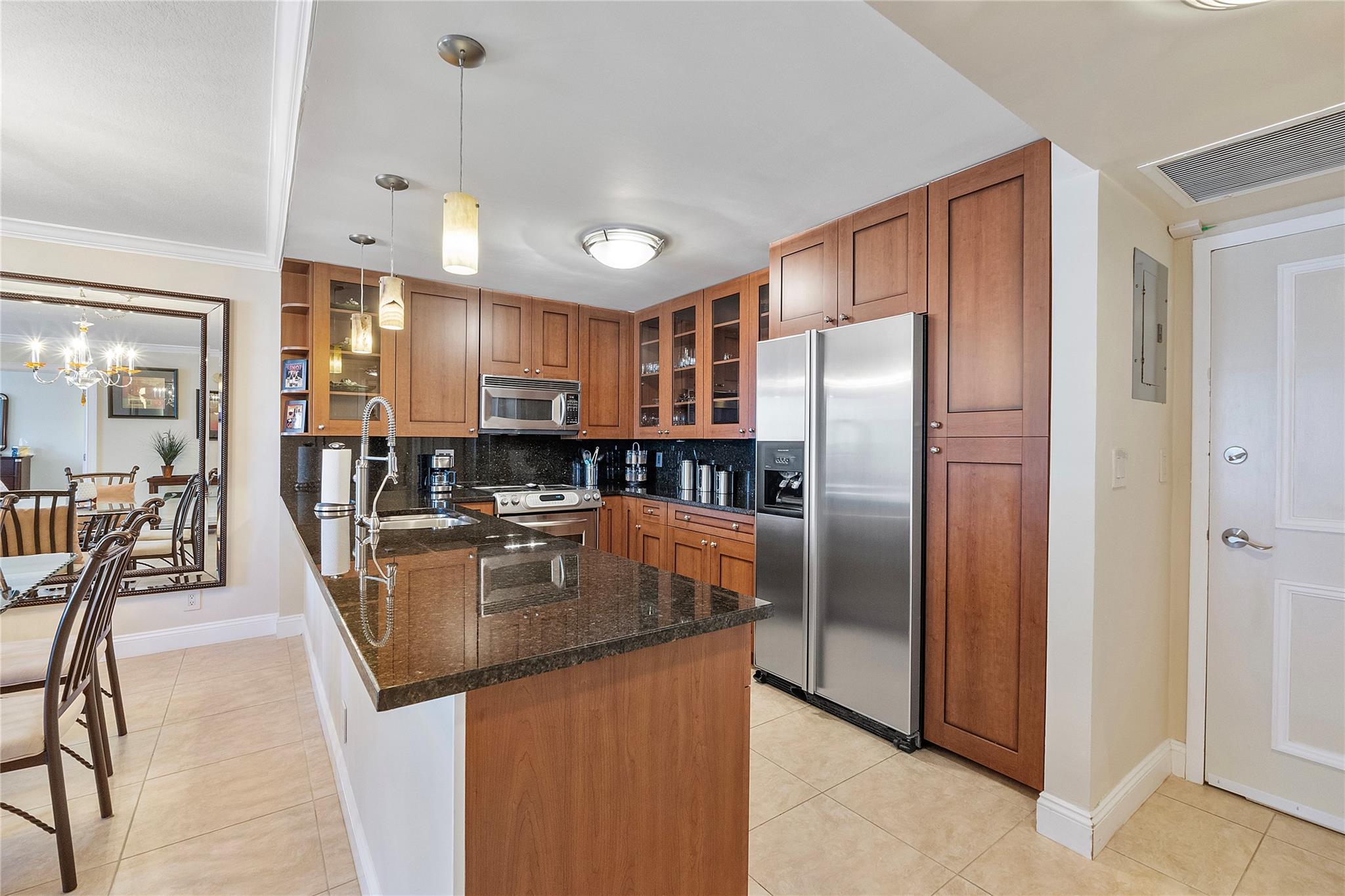 1900 S Ocean Blvd 7B