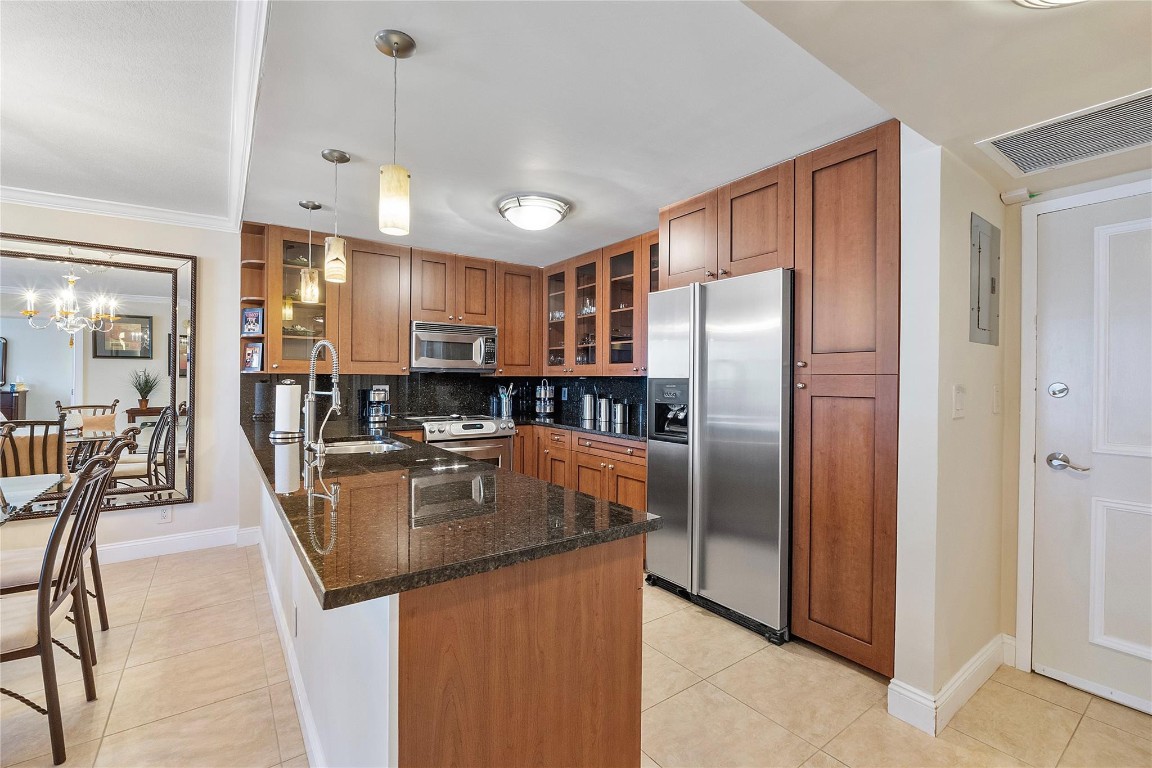 1900 S Ocean Boulevard 7B