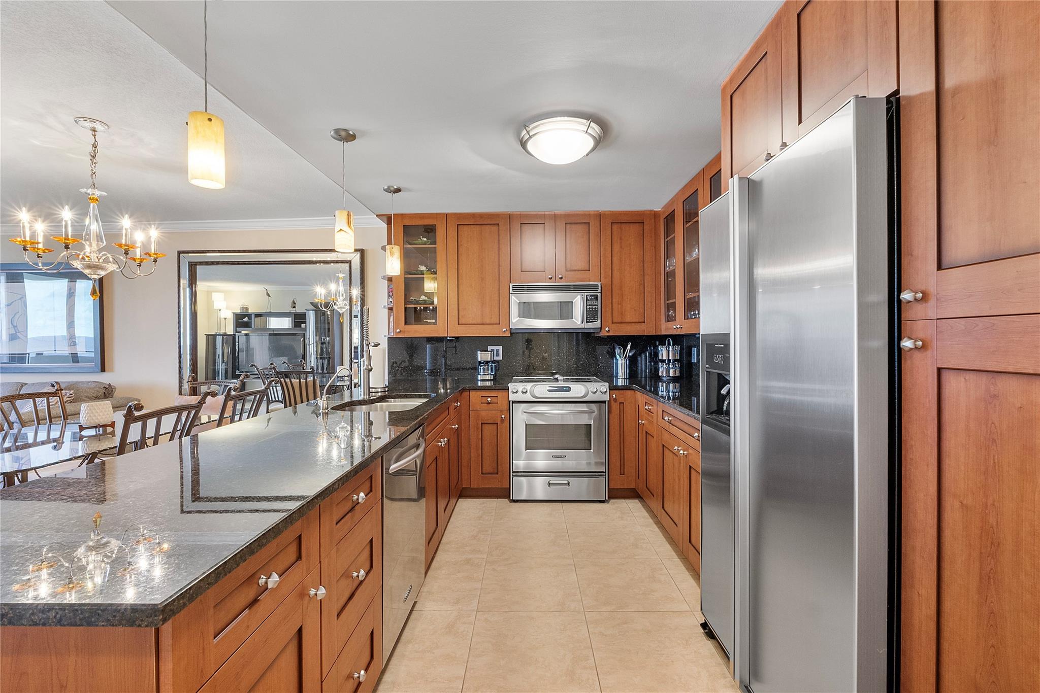 1900 S Ocean Blvd 7B