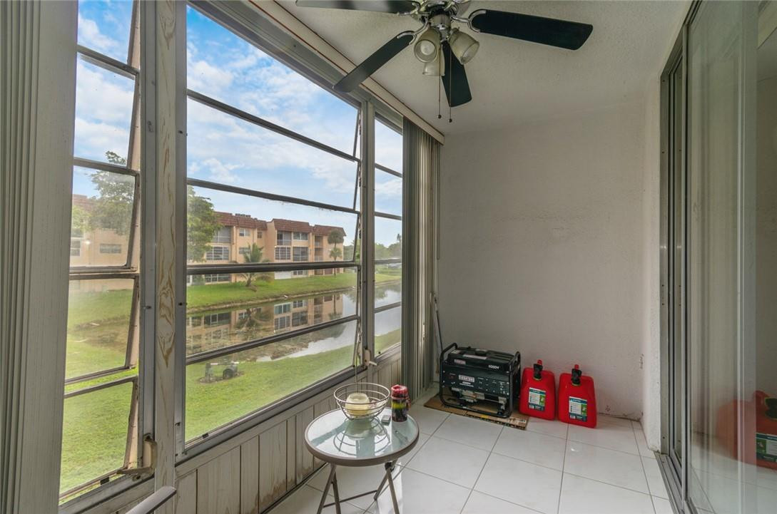 Sunrise Lakes - Residential