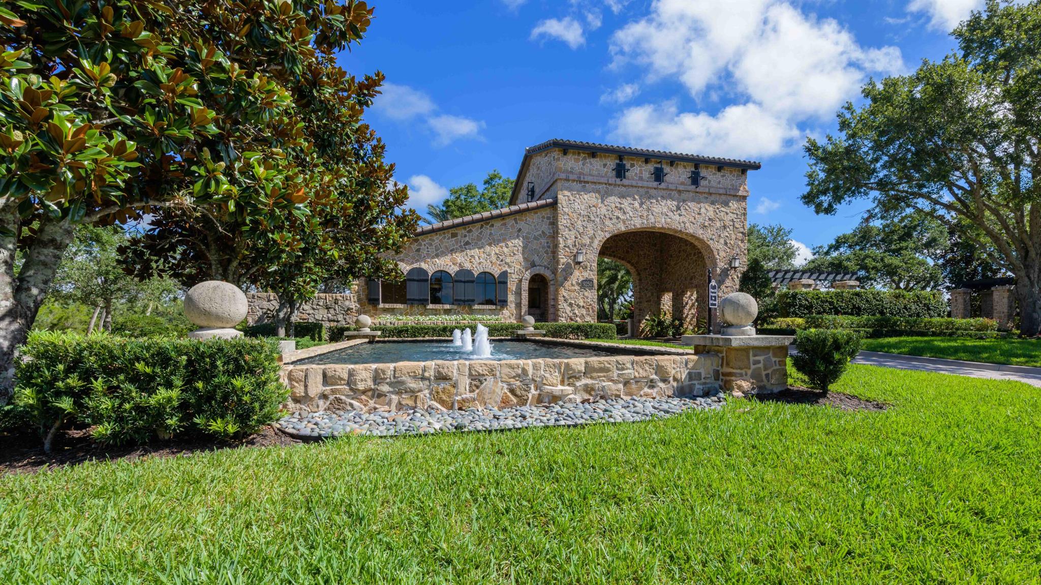 VERANO PUD NO 1 PLAT NO 2 - Residential