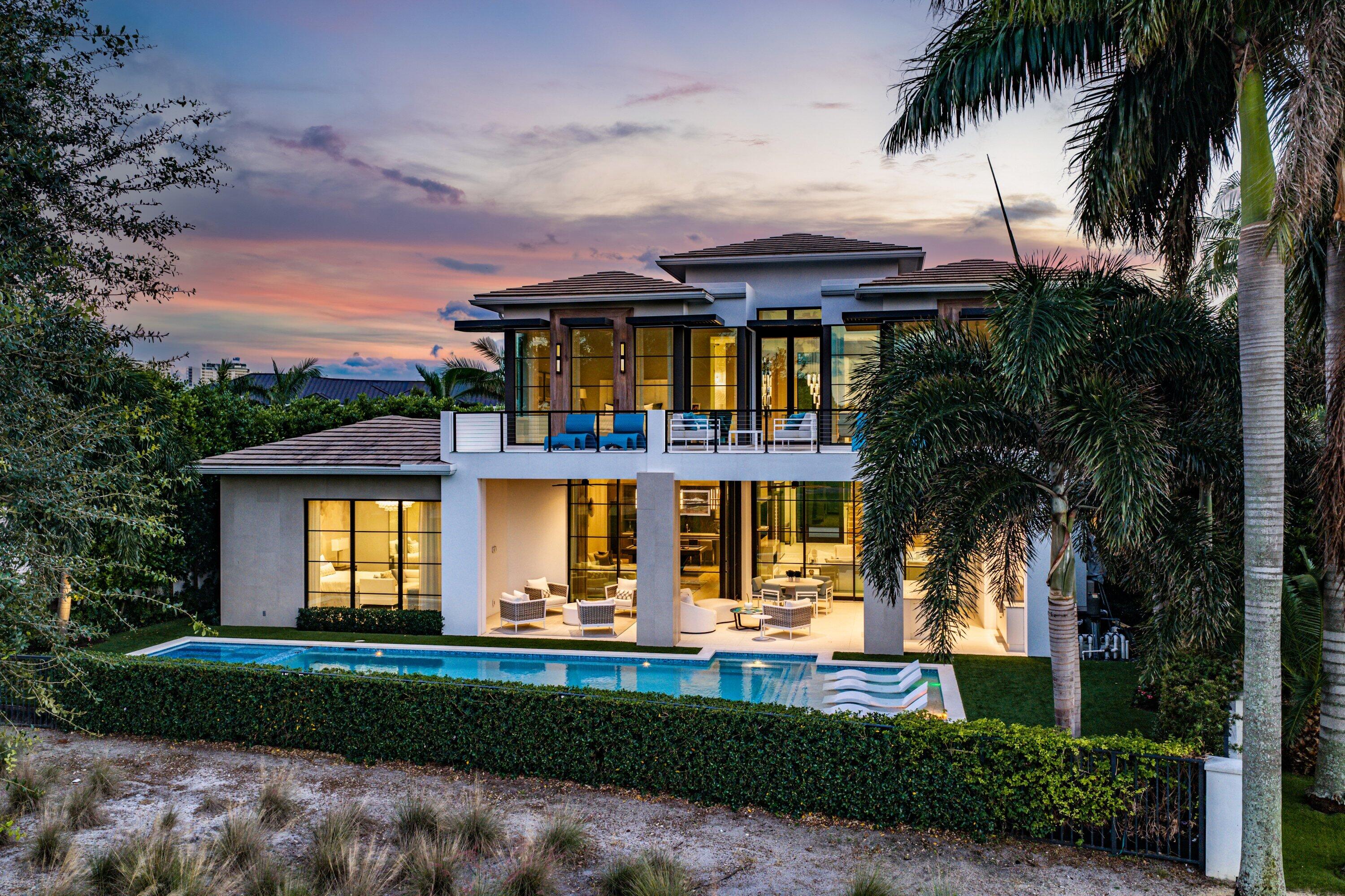 471 ROYAL PALM Way