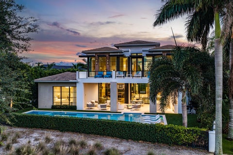 Tiny photo for 471 ROYAL PALM Way, Boca Raton, FL 33432 (MLS # B26088651)