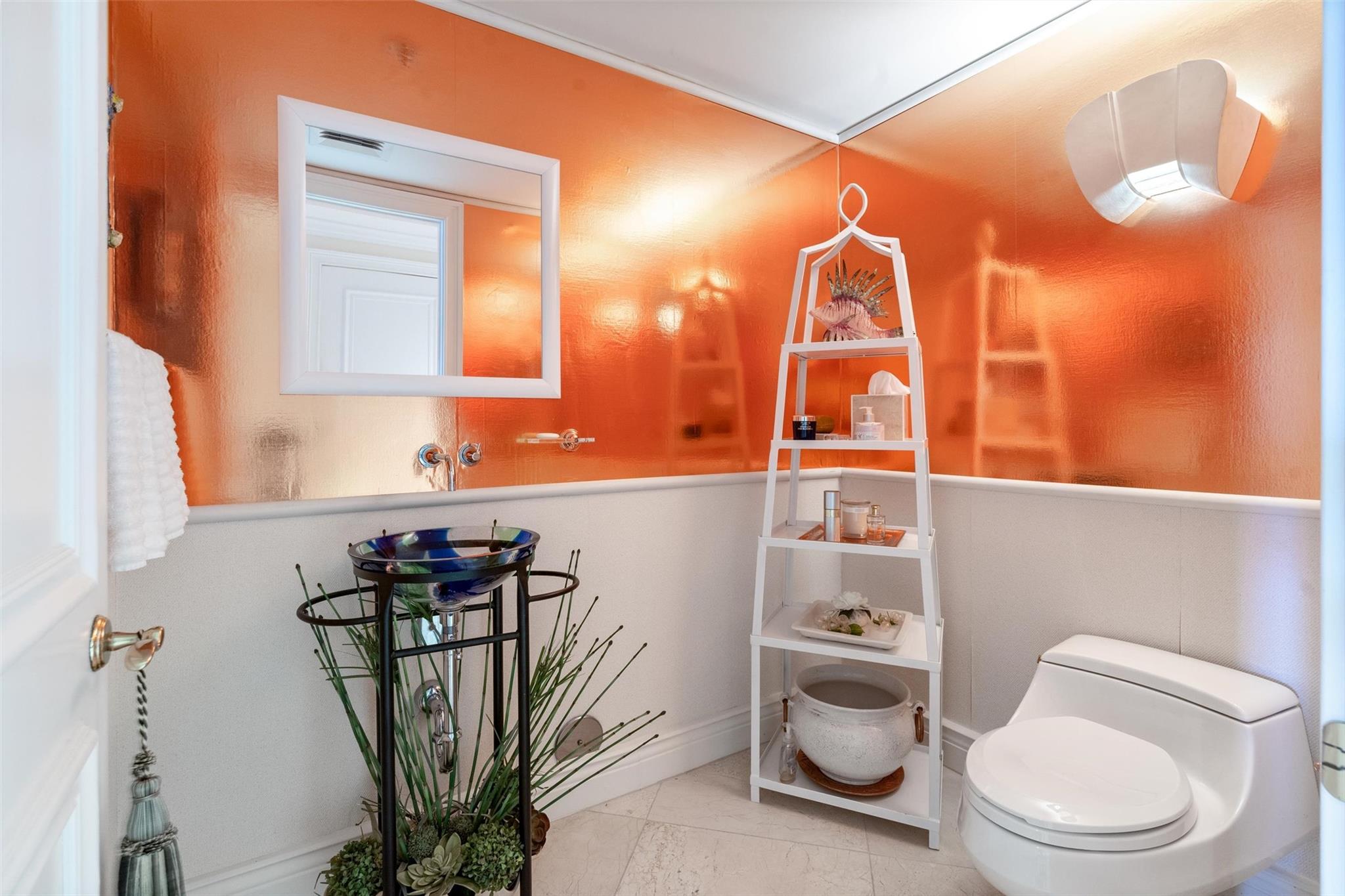 ALHAMBRA PLACE CONDO - Residential Lease