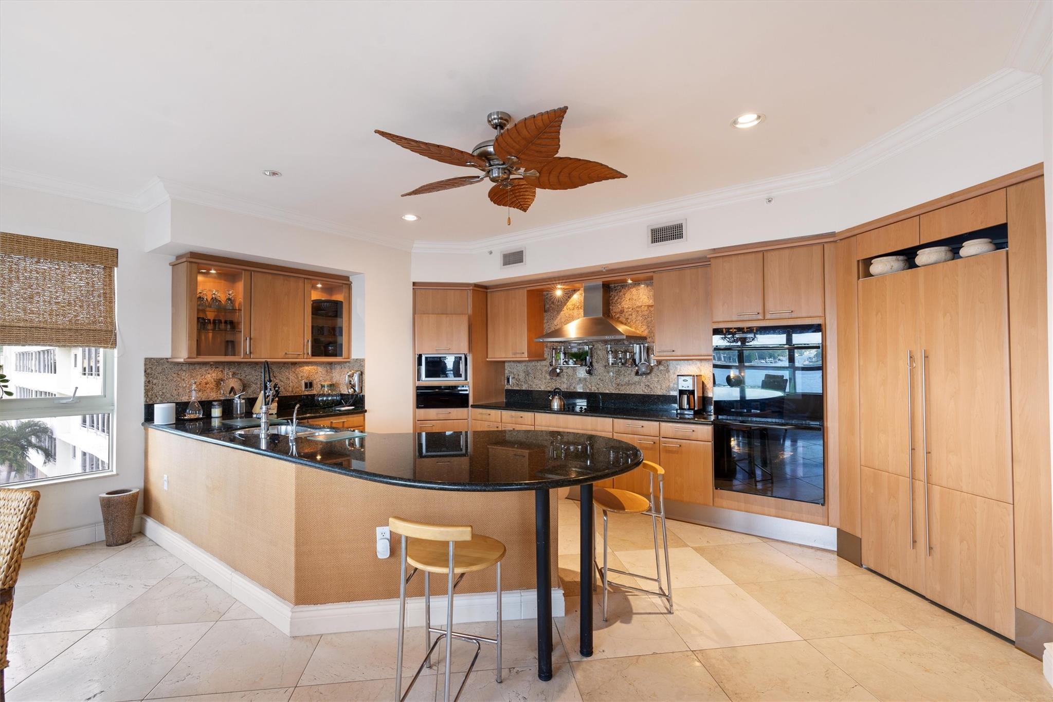 ALHAMBRA PLACE CONDO - Residential Lease