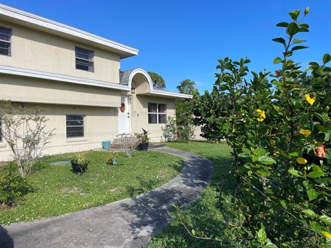 A home in Port St Lucie