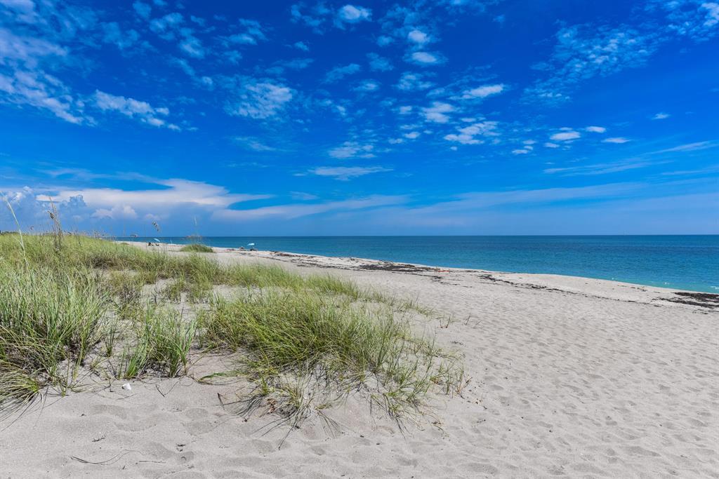 SEASCAPE II CONDOMINIUM - Residential