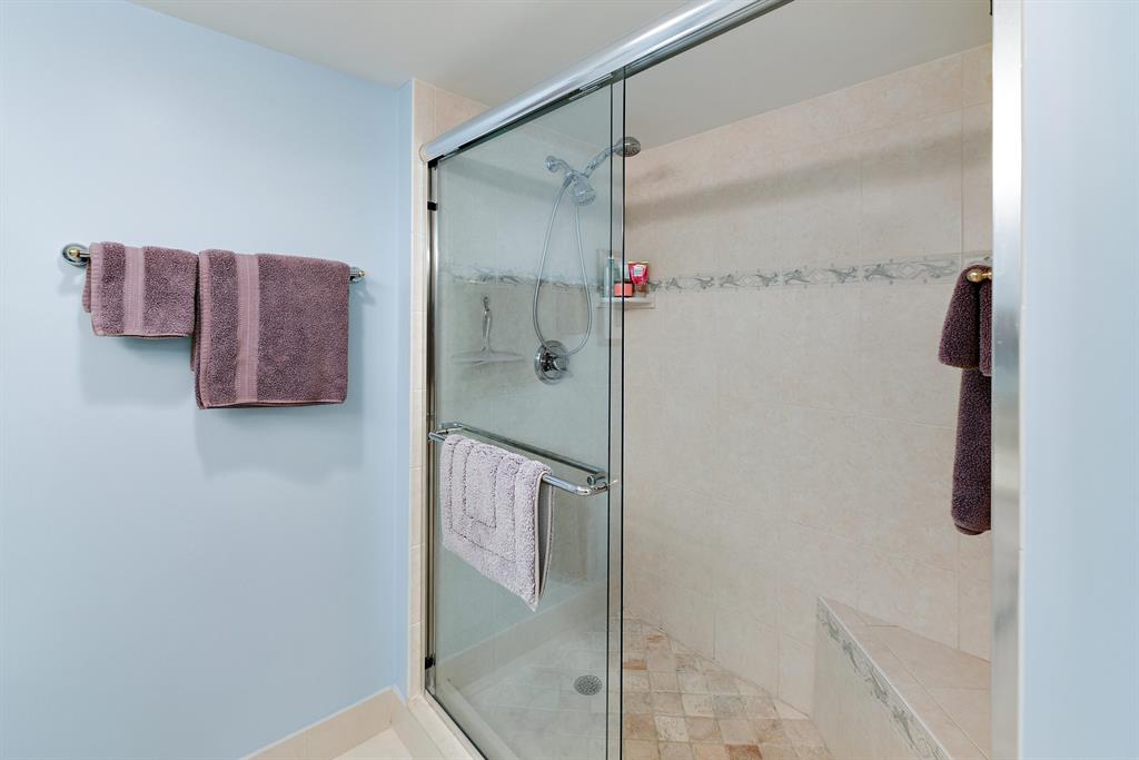 SEASCAPE II CONDOMINIUM - Residential