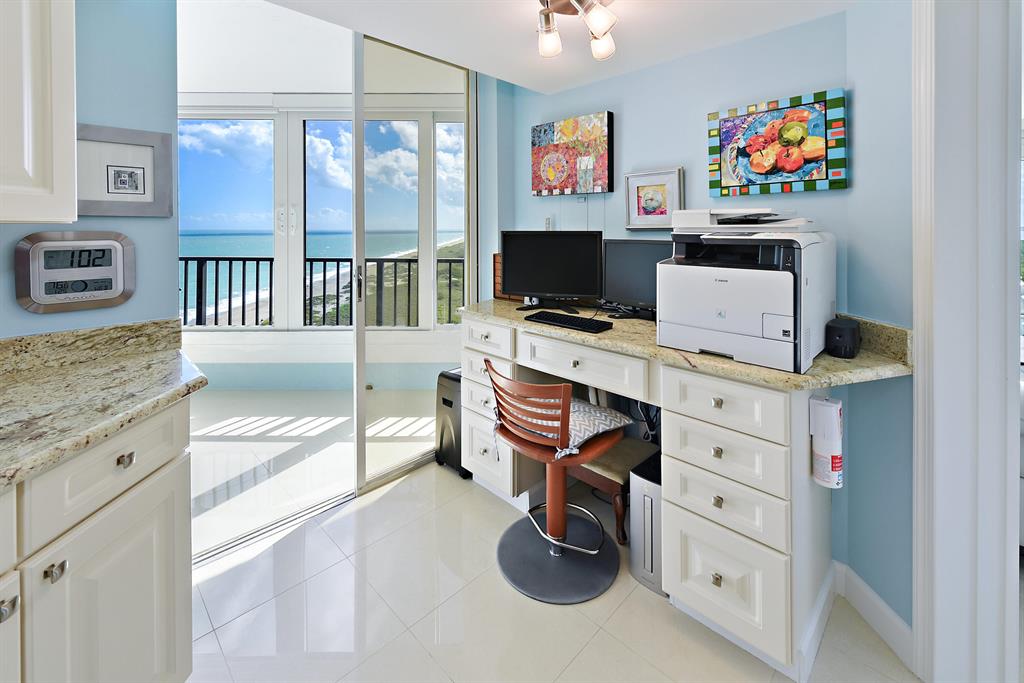 SEASCAPE II CONDOMINIUM - Residential