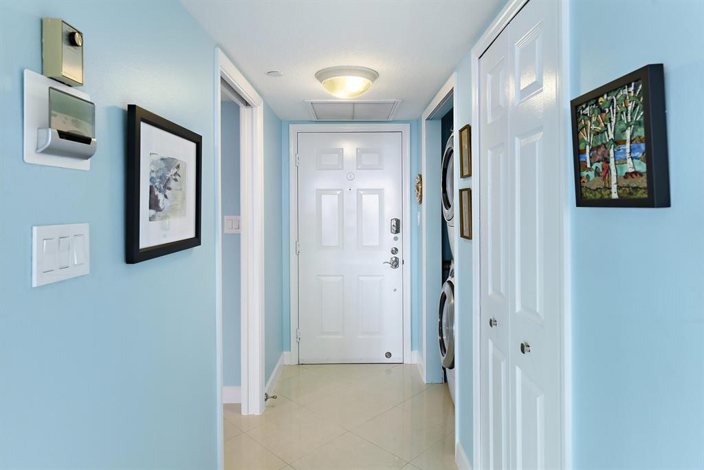 SEASCAPE II CONDOMINIUM - Residential