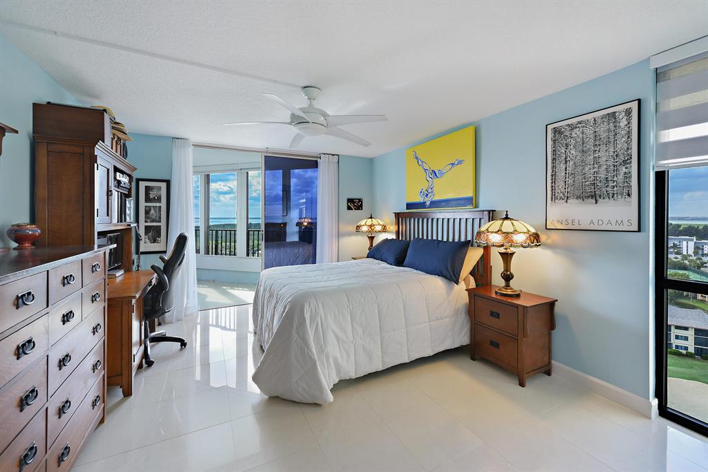 SEASCAPE II CONDOMINIUM - Residential