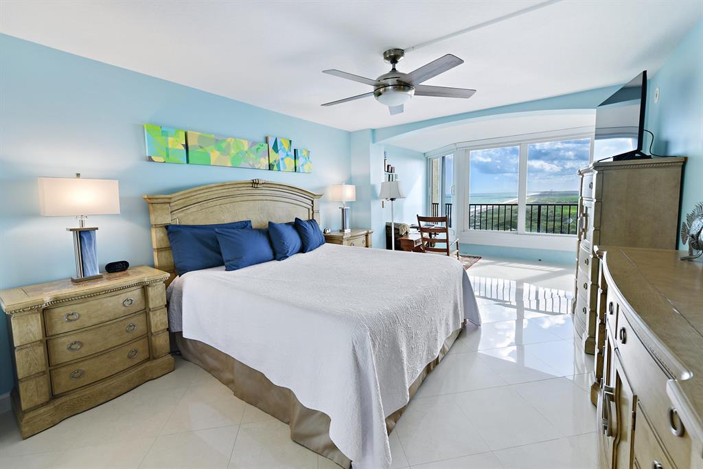 SEASCAPE II CONDOMINIUM - Residential