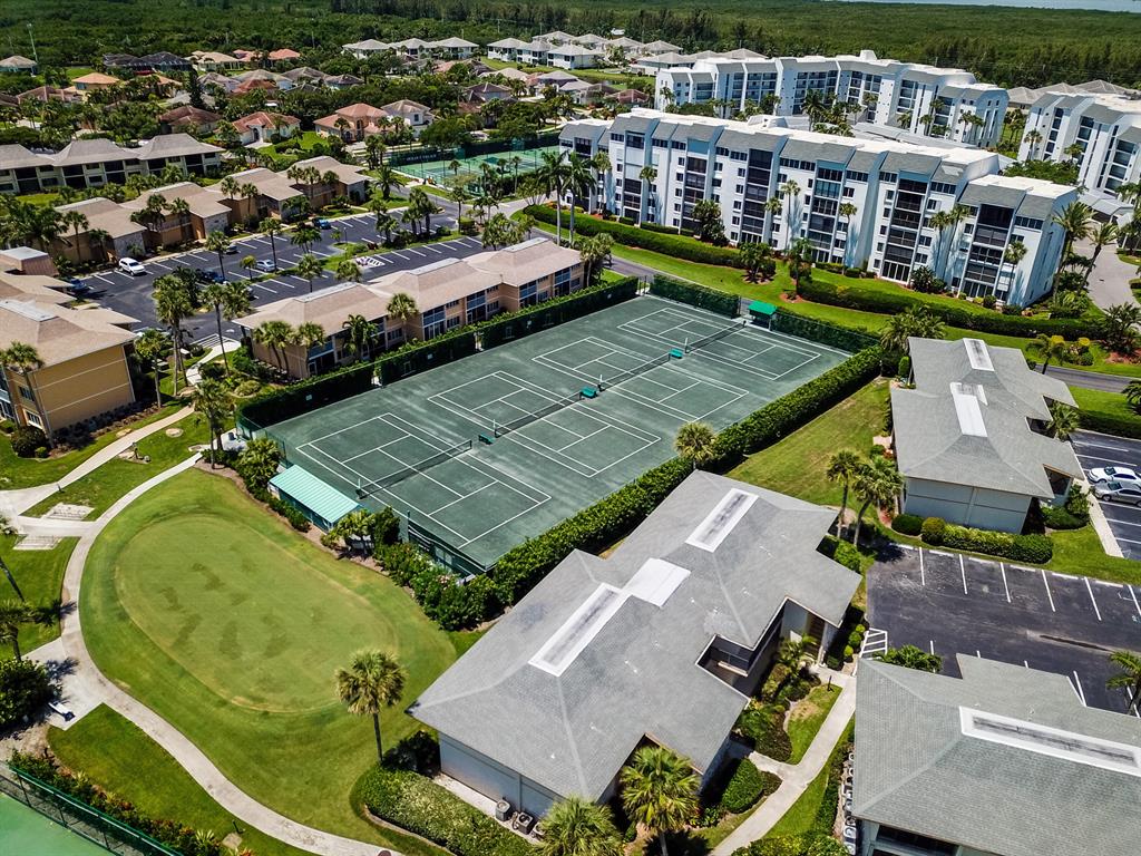 SEASCAPE II CONDOMINIUM - Residential