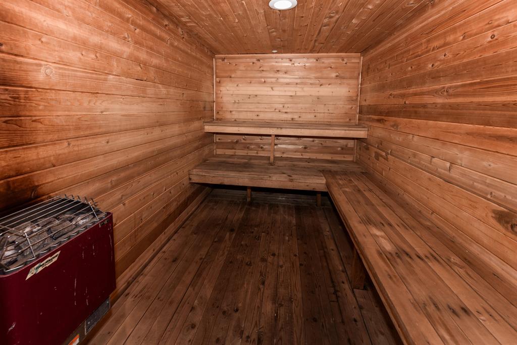 SEASCAPE II CONDOMINIUM - Residential