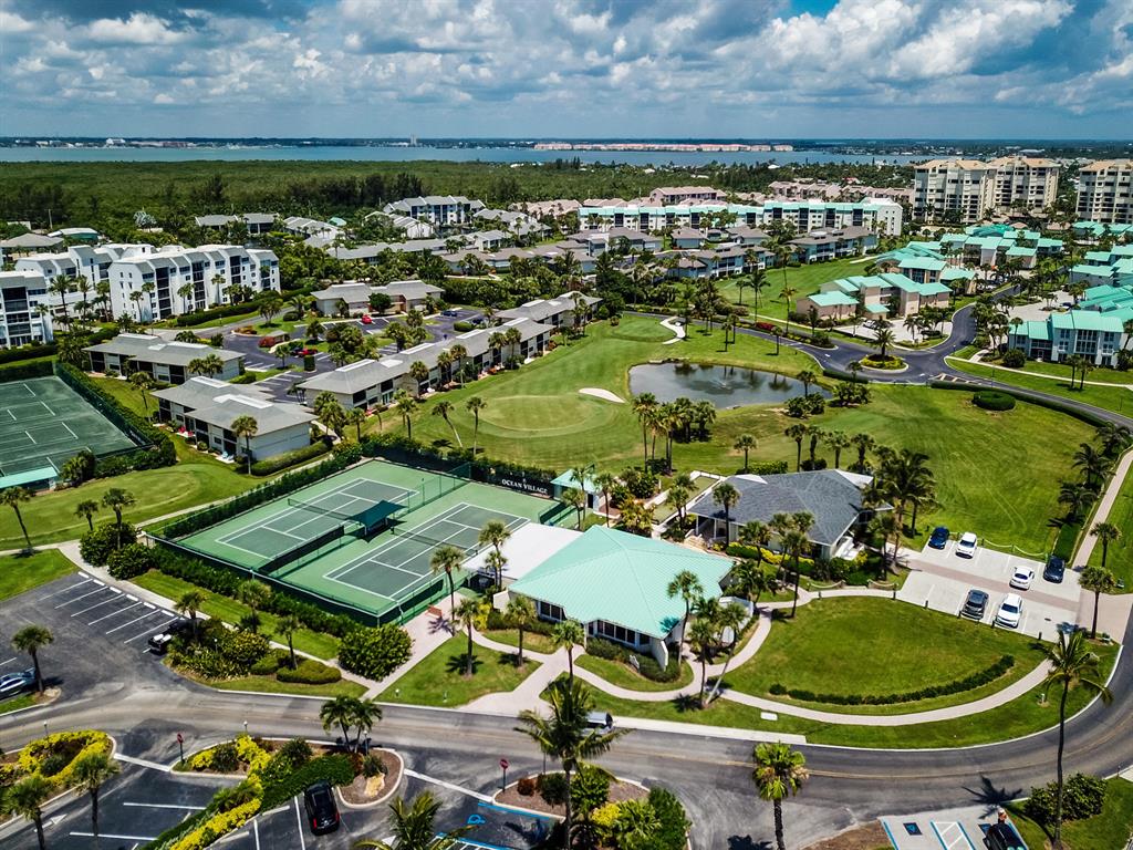 SEASCAPE II CONDOMINIUM - Residential