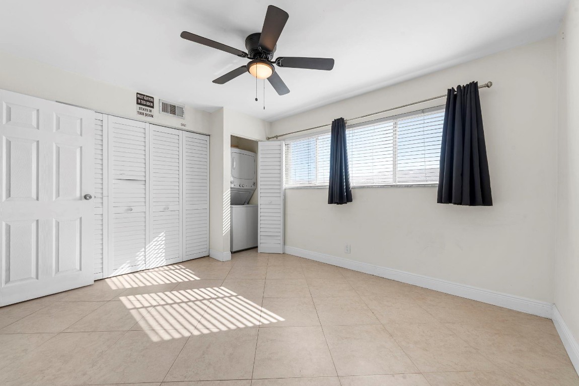 WATERWAY CLUB - Residential Lease