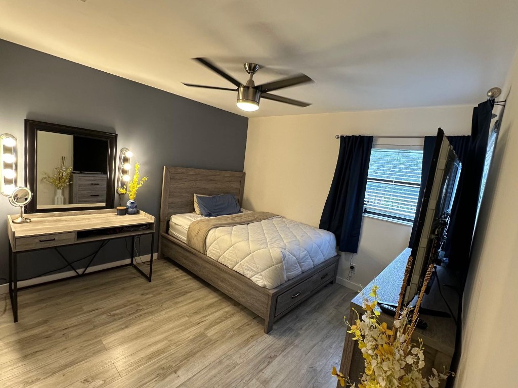 EMERALD OAKS - Residential