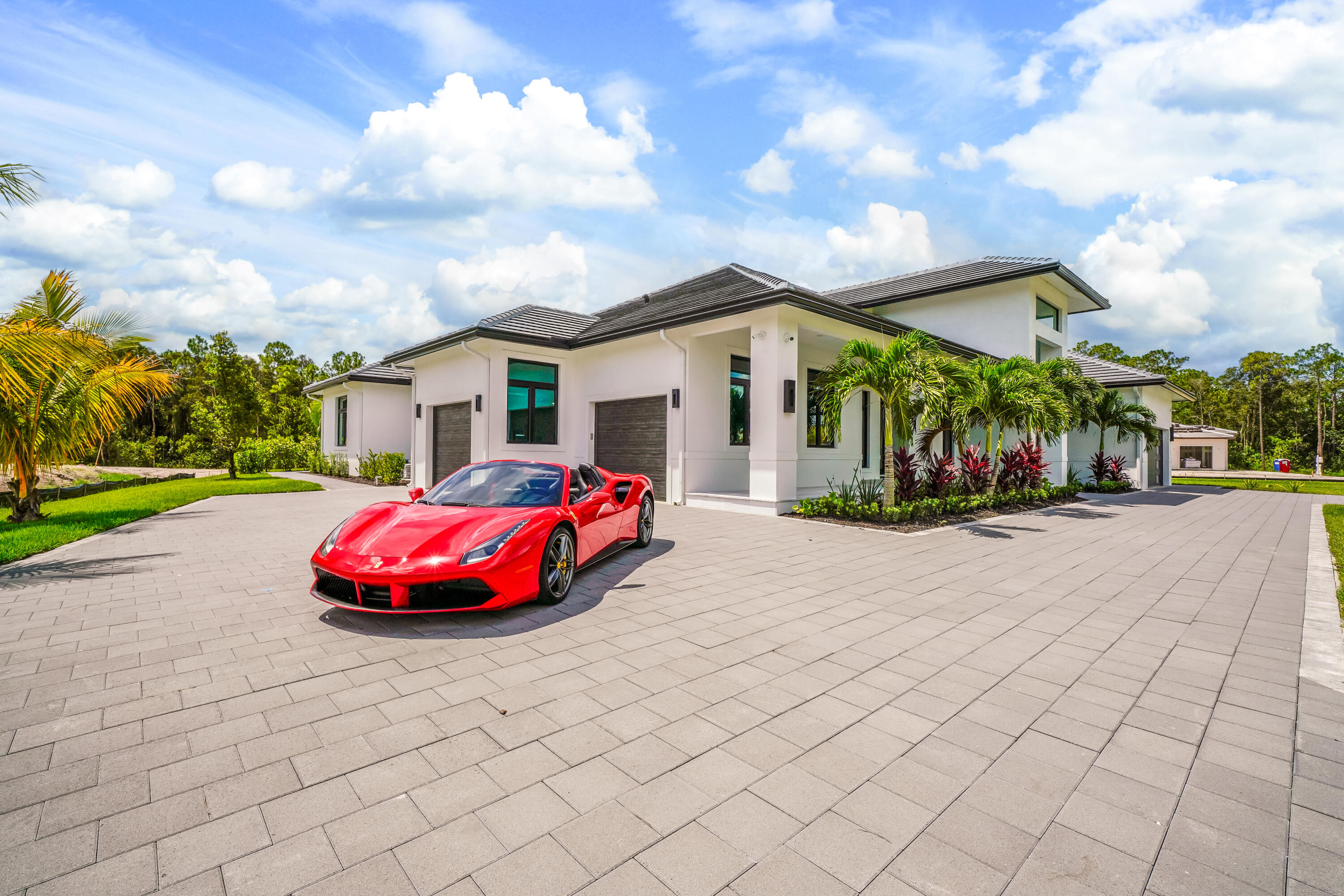 BAY HILL ESTATES - Residential