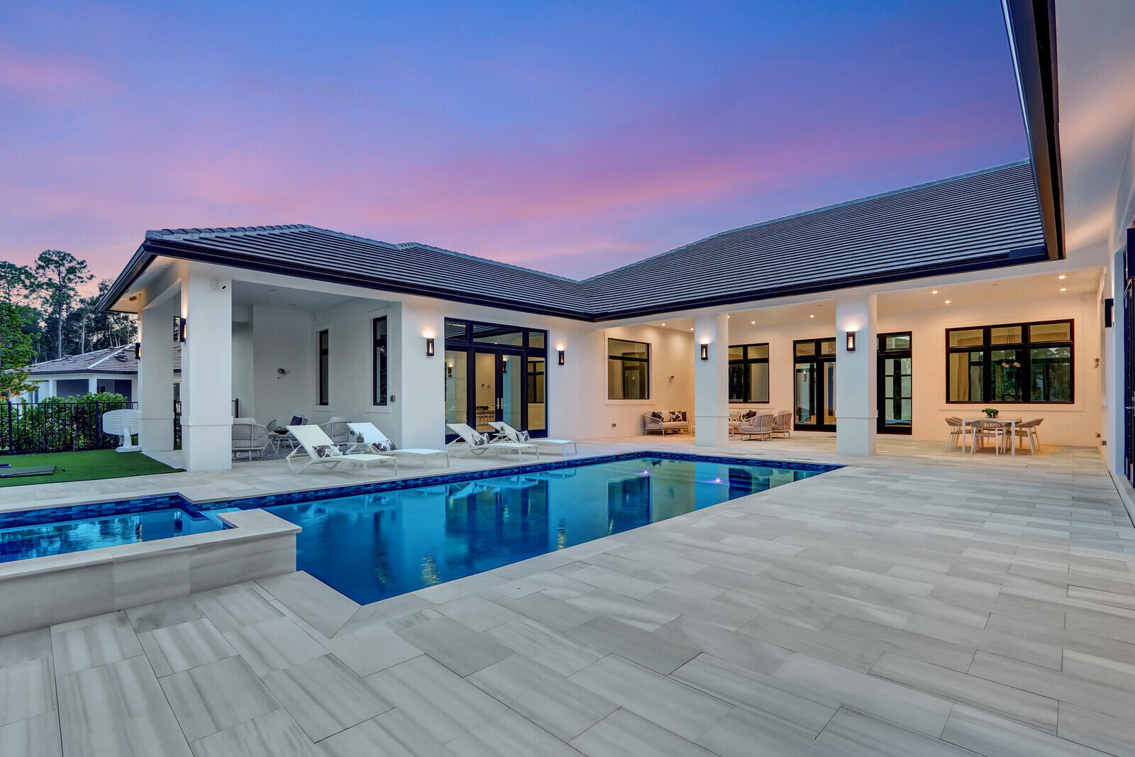 BAY HILL ESTATES - Residential