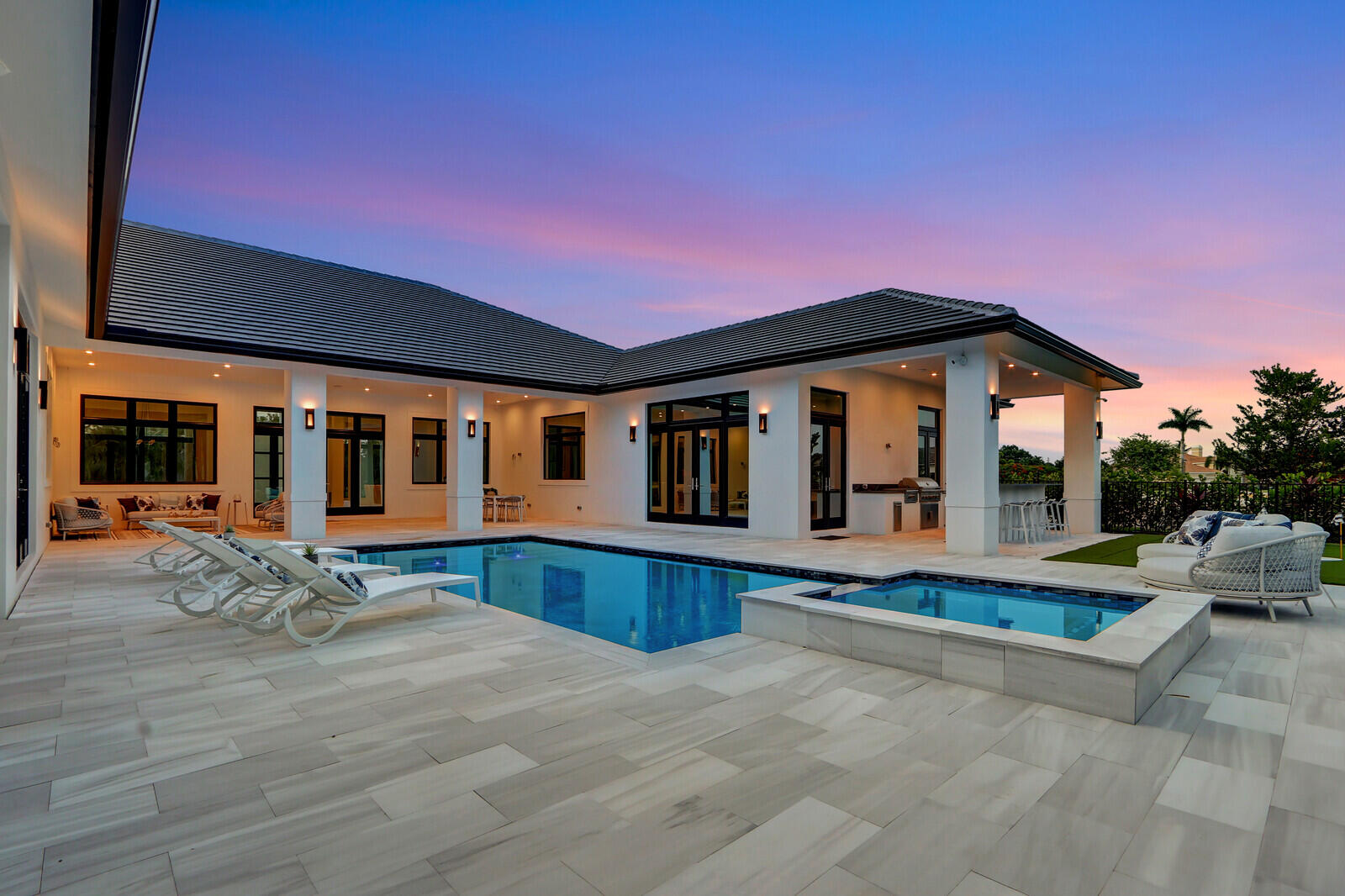 BAY HILL ESTATES - Residential