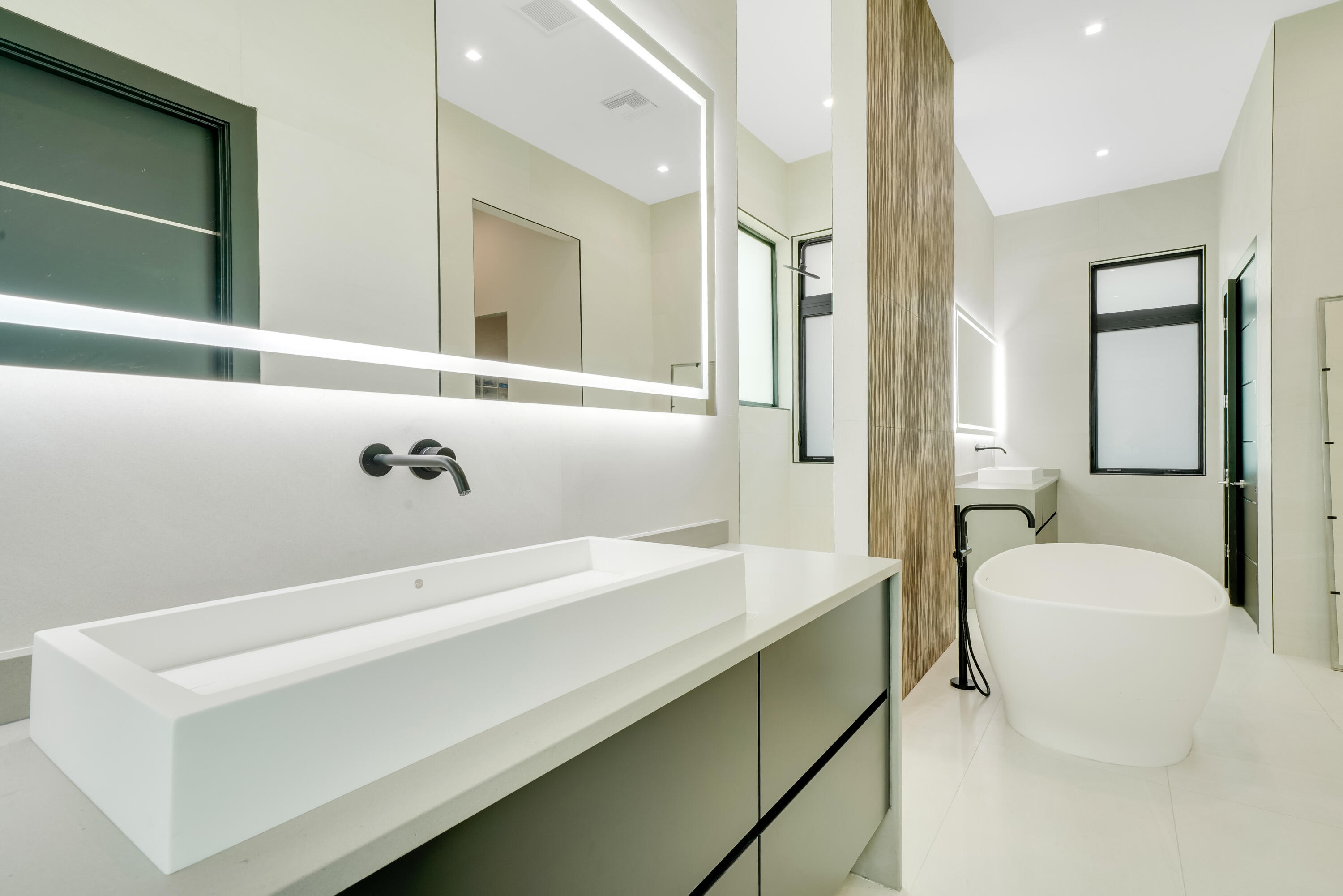 BAY HILL ESTATES - Residential