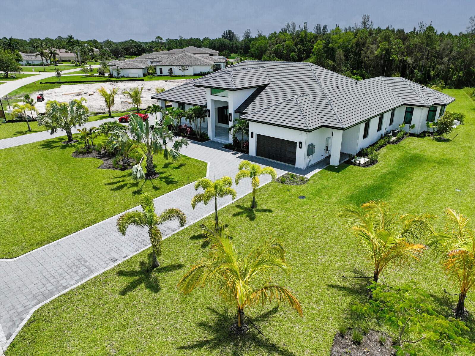 BAY HILL ESTATES - Residential