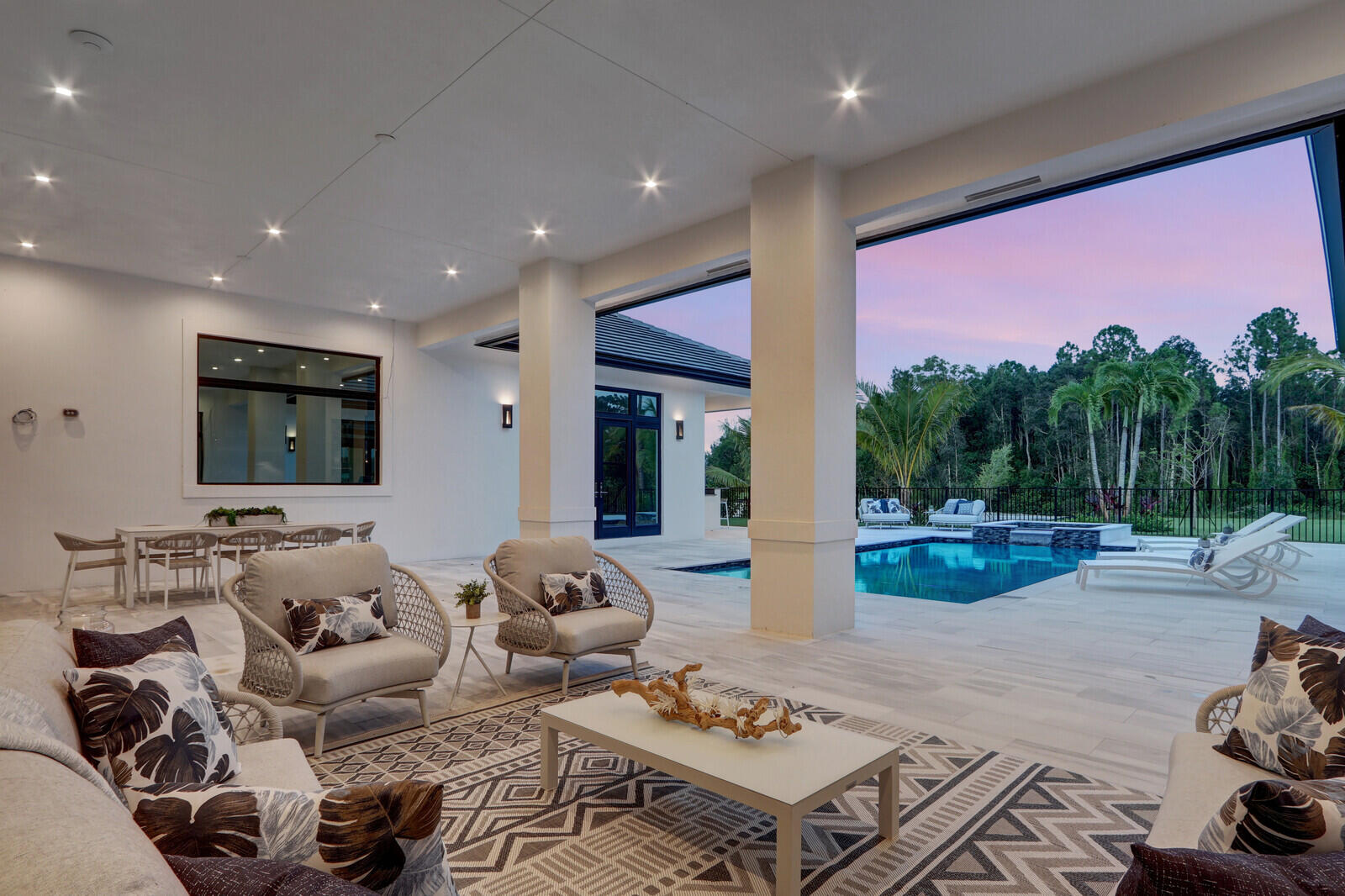 BAY HILL ESTATES - Residential