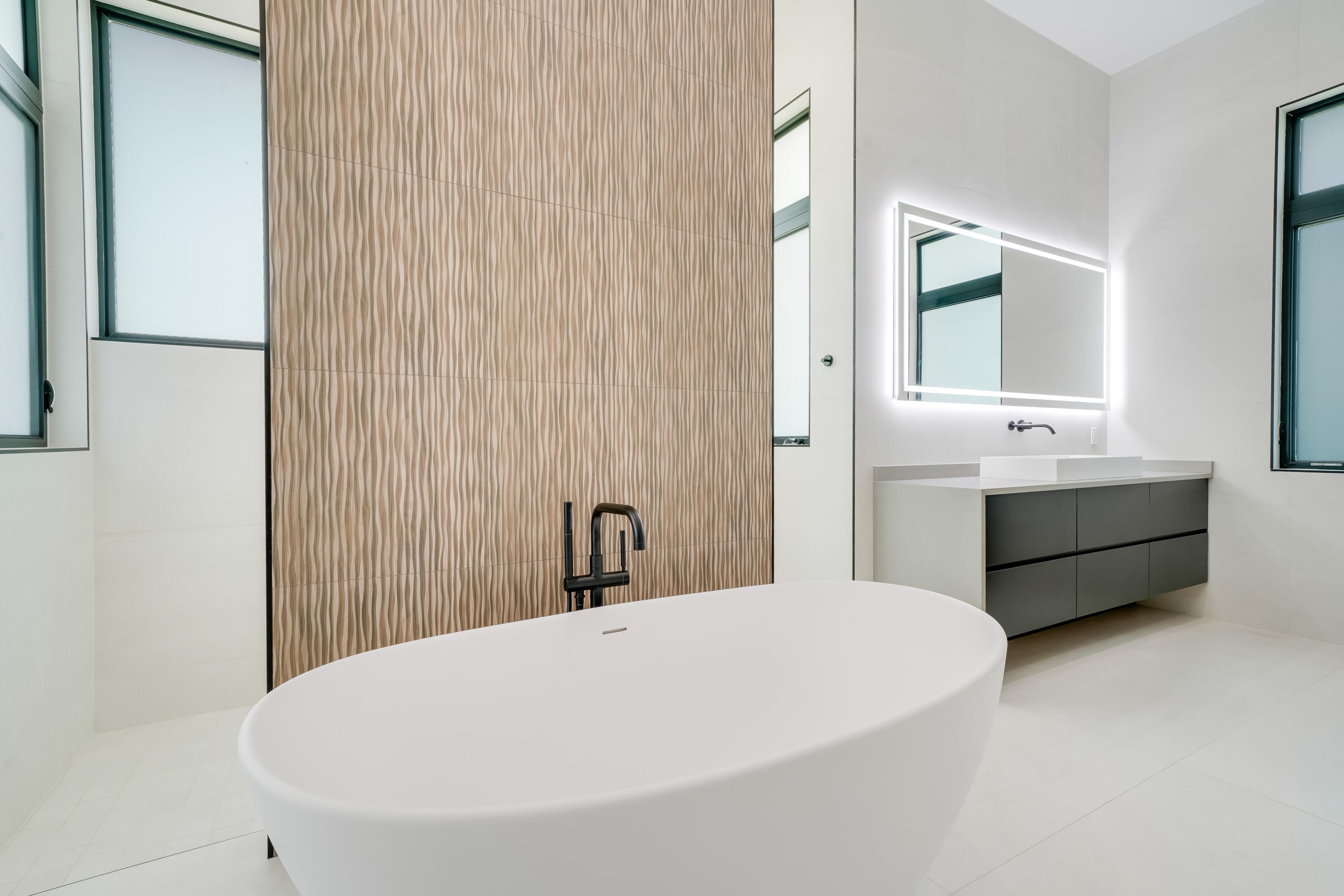 BAY HILL ESTATES - Residential