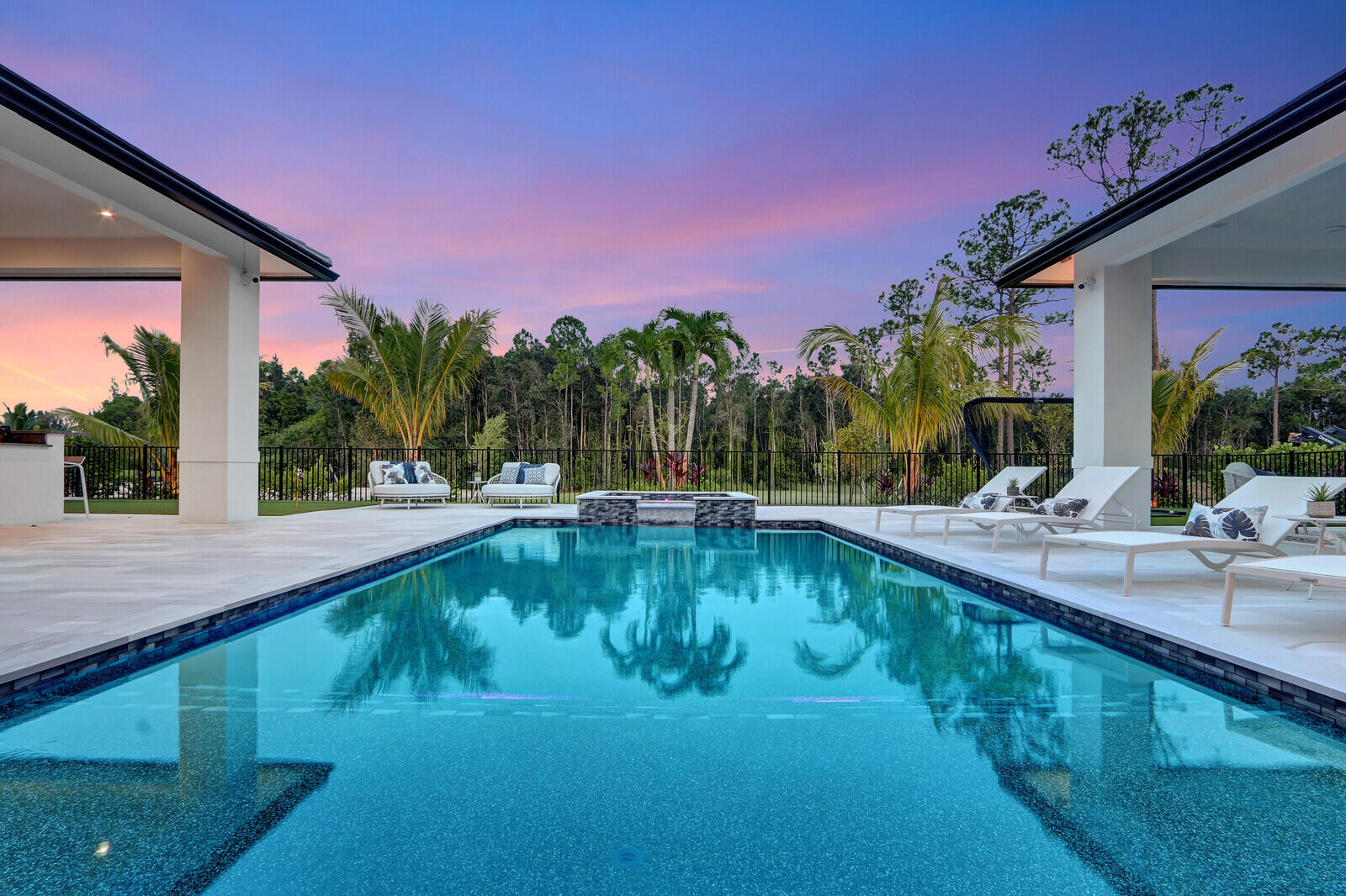 BAY HILL ESTATES - Residential