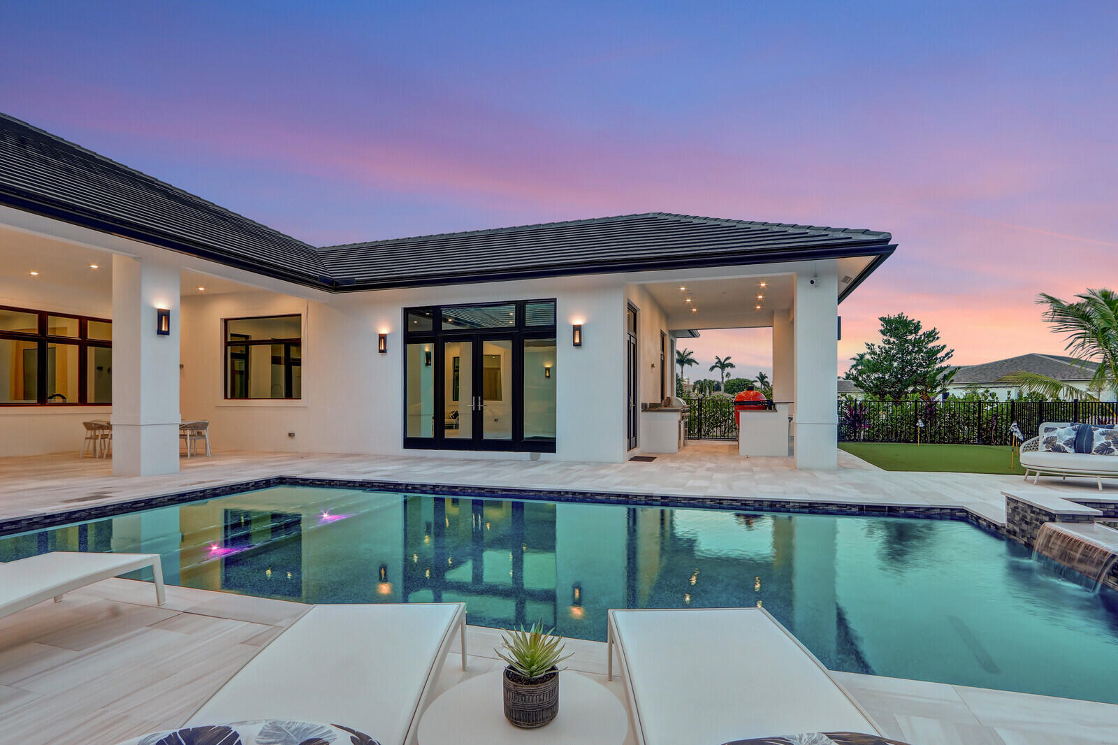 BAY HILL ESTATES - Residential