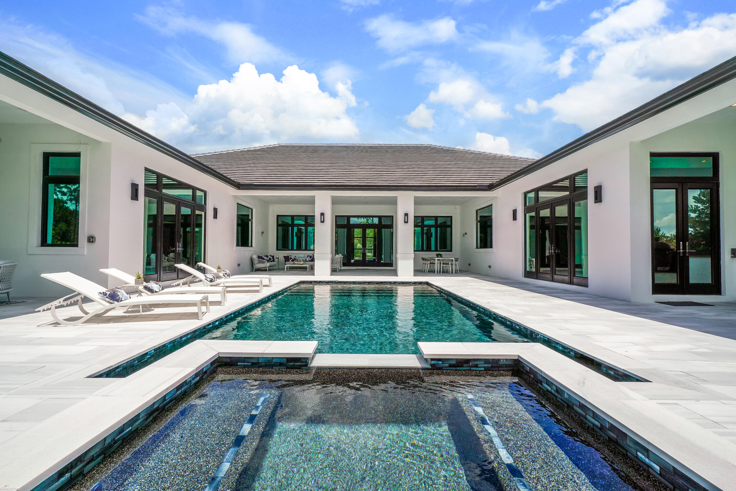 BAY HILL ESTATES - Residential