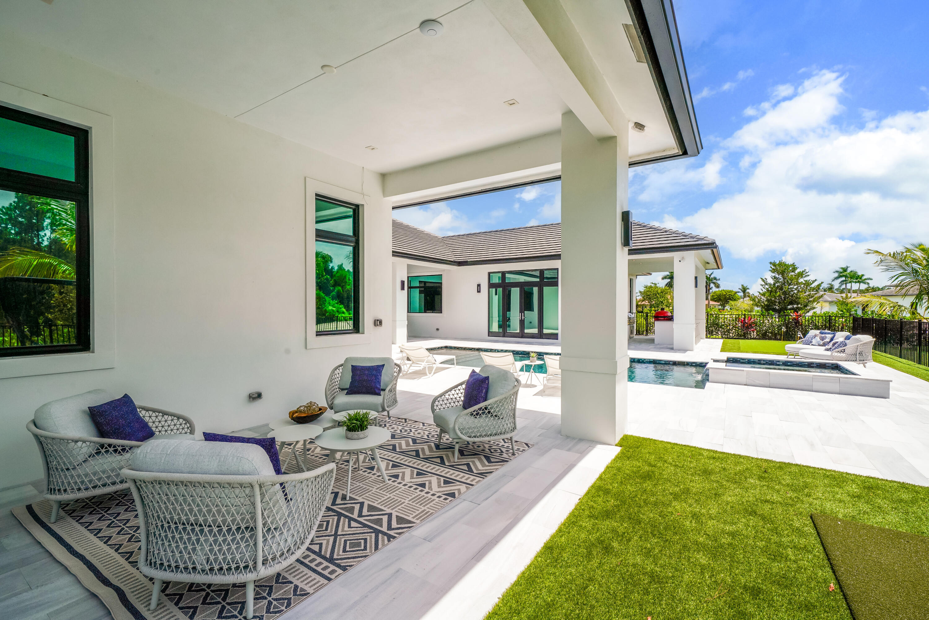 BAY HILL ESTATES - Residential