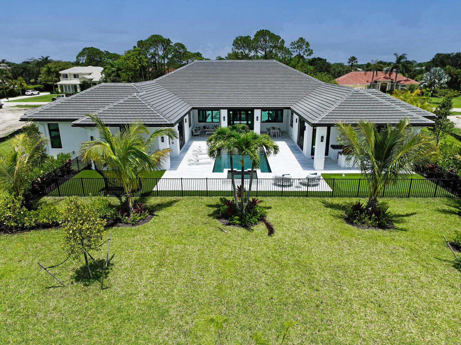 BAY HILL ESTATES - Residential