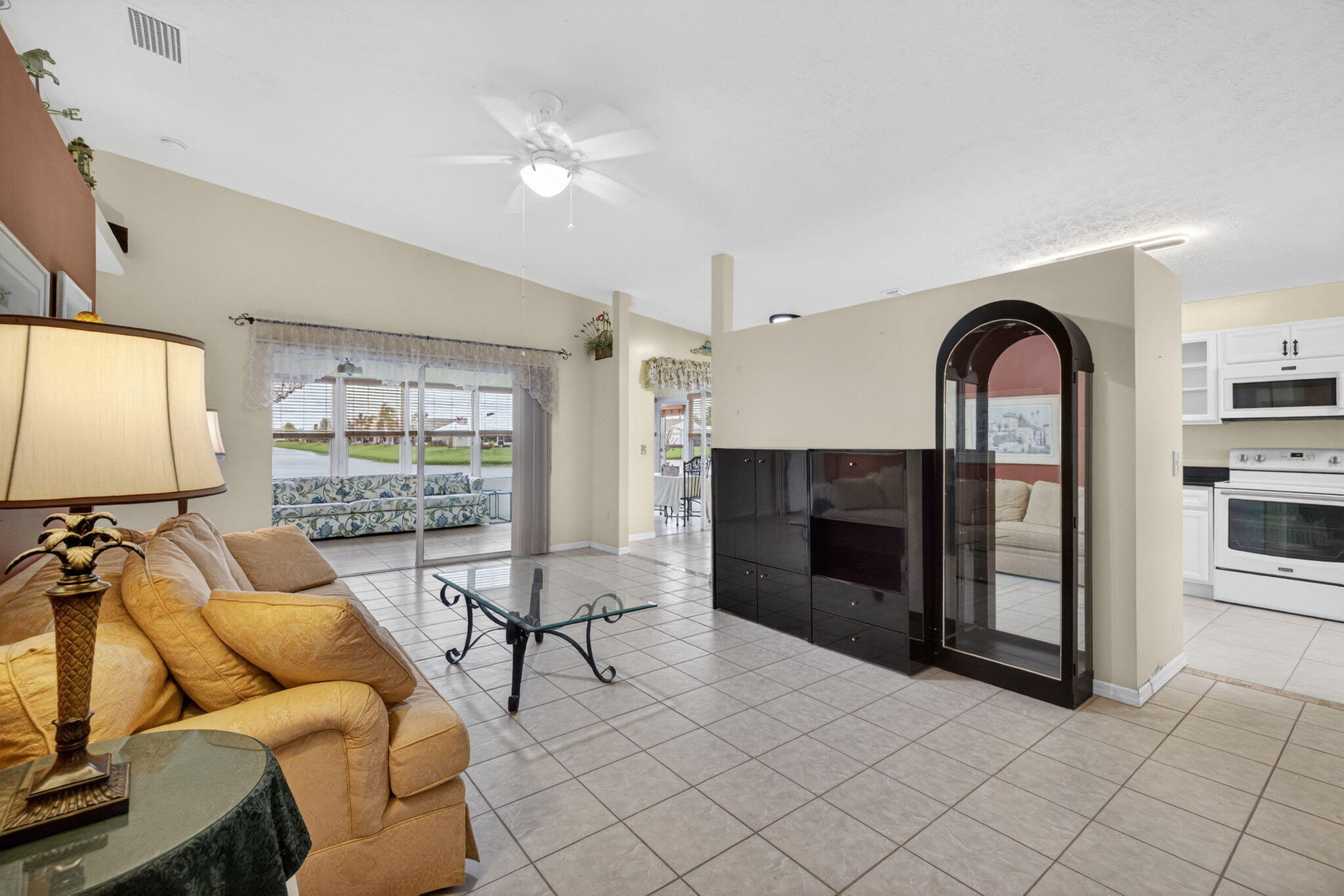 SPANISH LAKES FAIRWAYS NE PHASE - Residential