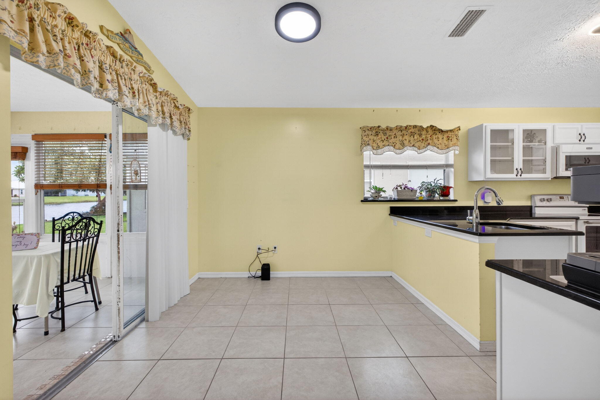 SPANISH LAKES FAIRWAYS NE PHASE - Residential