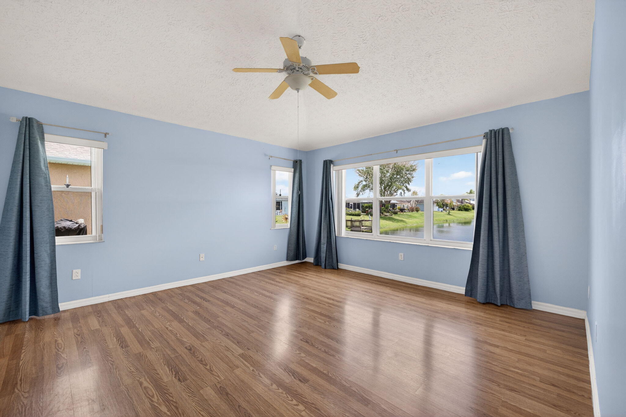SPANISH LAKES FAIRWAYS NE PHASE - Residential