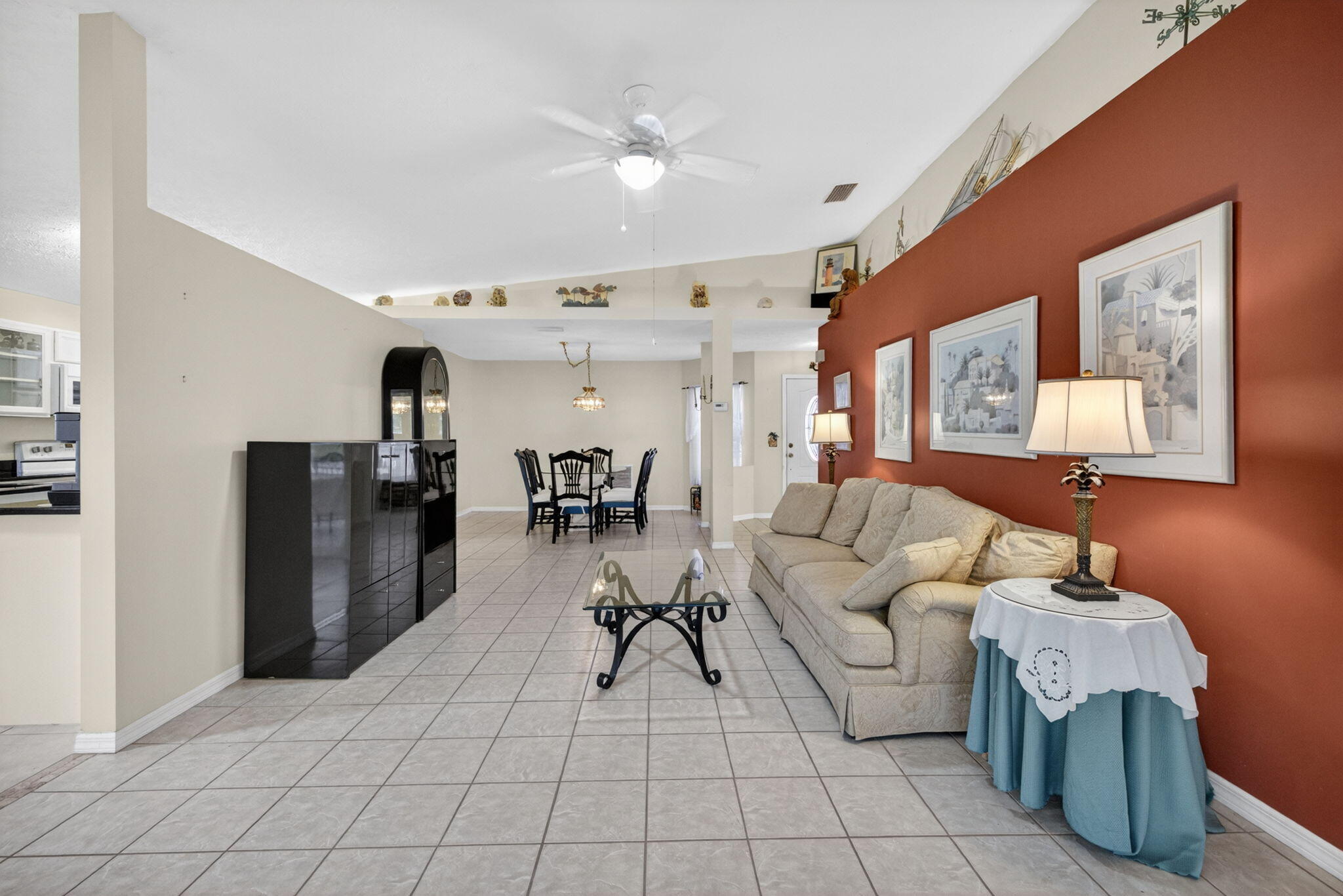 SPANISH LAKES FAIRWAYS NE PHASE - Residential