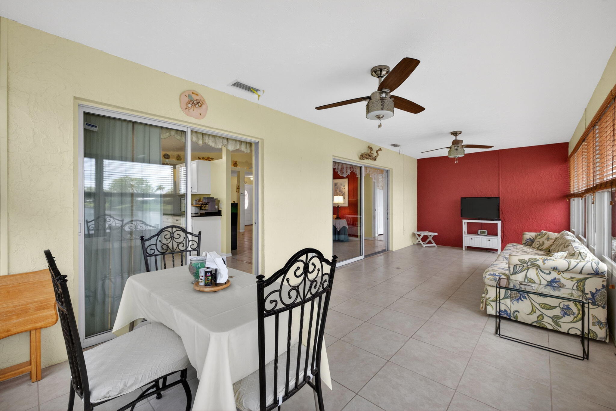 SPANISH LAKES FAIRWAYS NE PHASE - Residential