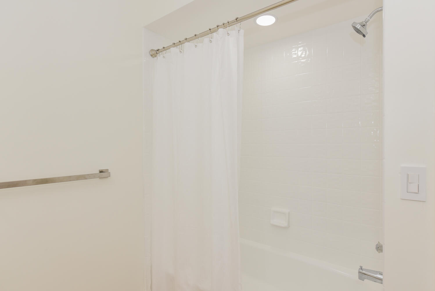 VIA DEL MAR CONDO - Residential