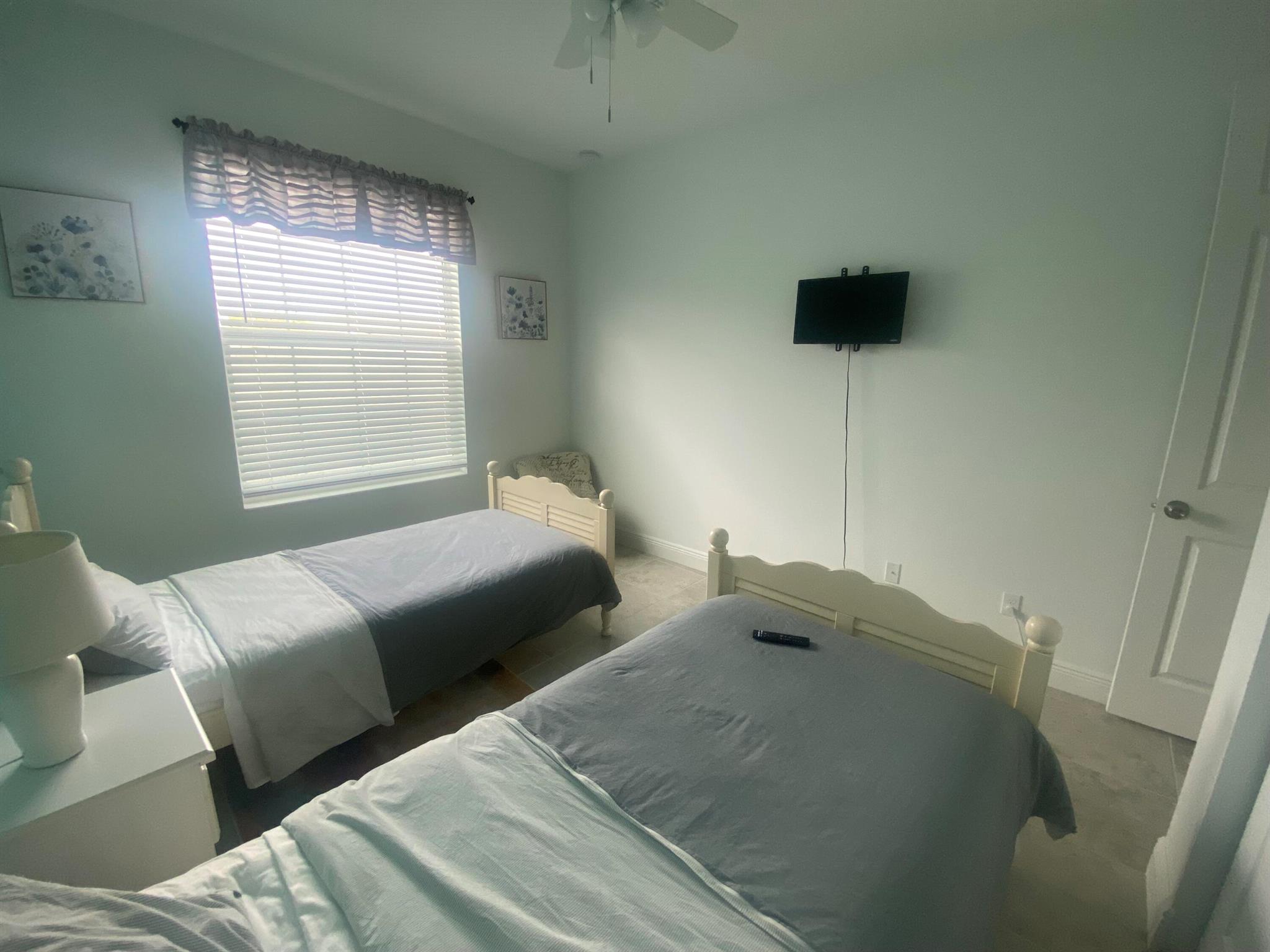 PORT ST LUCIE SECTION 21 - Residential Lease