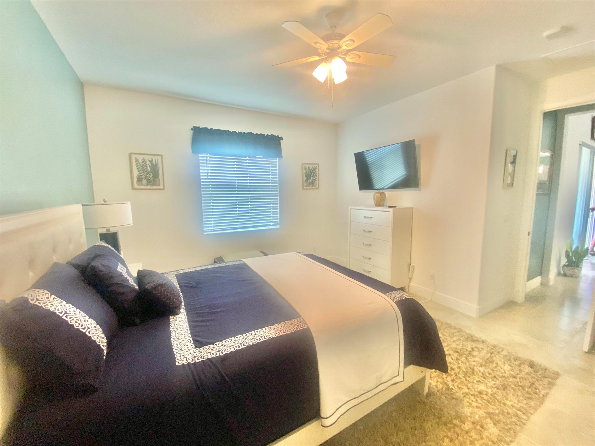 PORT ST LUCIE SECTION 21 - Residential Lease