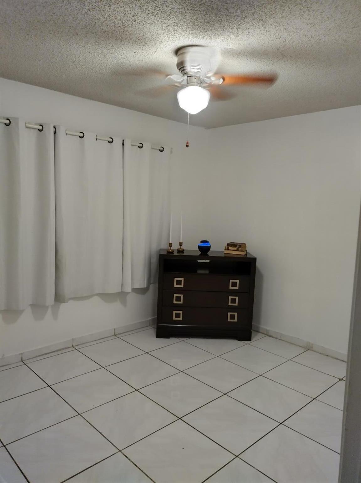 MOORS POINTE CONDO - Residential