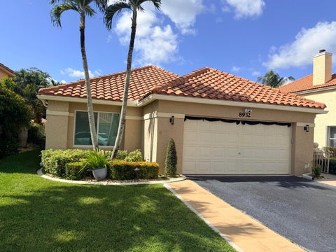 Photo of 8932 S LAKE PARK Circle S, Davie, FL 33328 (MLS # B26090777)